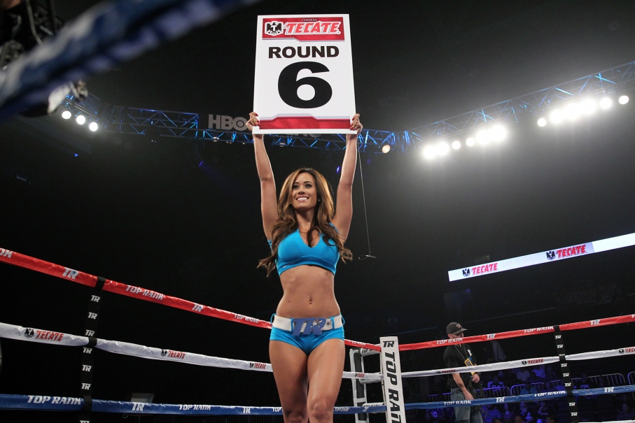 top-rank-knockouts-ring-card-girls.jpg