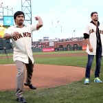 pacquiao algieri giants first pitch2