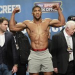 joshua vs whyte weigh-in2