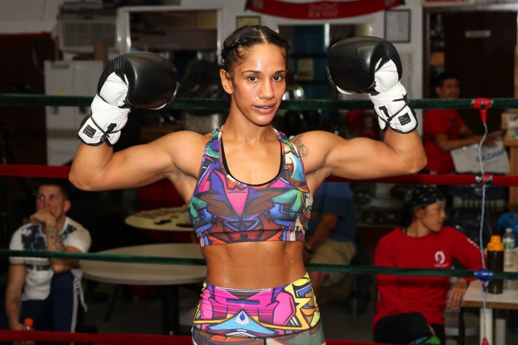 Amanda Serrano Sexy Pics Amanda Serrano workout photos & quotes ahead of nationally televised women's title bout on Jan