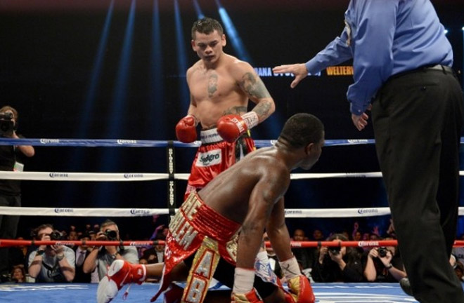 ‘The Problem,’ humiliates Adrien Broner. Photo Credit: Round By Round Boxing 