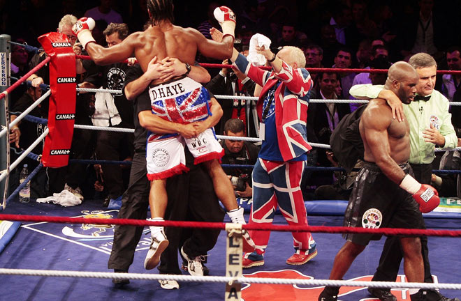 David Haye beats Jean-Marc Mormeck to become world cruiserweight champion. Photo Credit: Square Mile