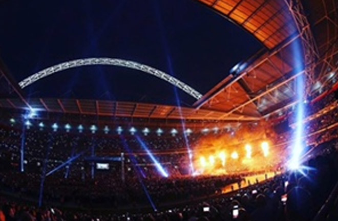Hearn is hoping to stage the clash at Wembley Stadium Photo Credit: Matchroom Boxing
