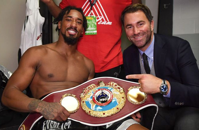 Demetrius Andrade wins WBO middleweight world last Saturday title in Boston. Photo Credit: Sky Sports 