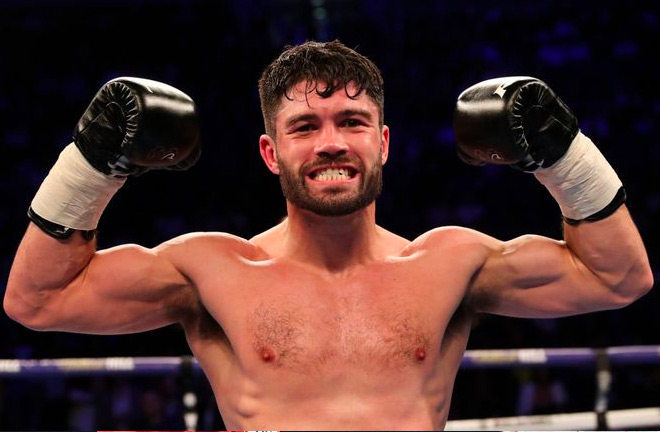 John Ryder stops Andrey Sirotkin 2 minutes and 54 seconds in to the seventh round sending the Russian to the canvas with a body shot.