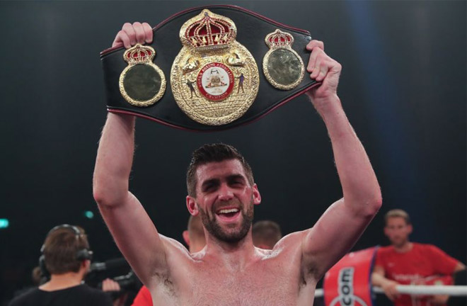 Fielding with his WBA belt. Photo Credit: Yahoo News UK