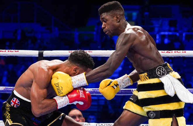 Lerrone Richards claimed the British strap in Birmingham Credit: Frank Warren