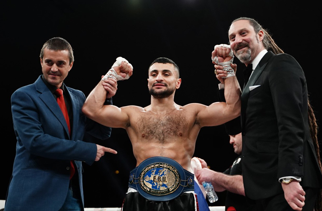 David Avanesyan saw off Jose Del Rio inside the first round in Barcelona Credit: Matchroom Boxing
