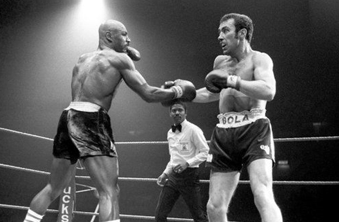 Hagler became World champion for the first time after beating Alan Minter. Photo Credit: Ring TV