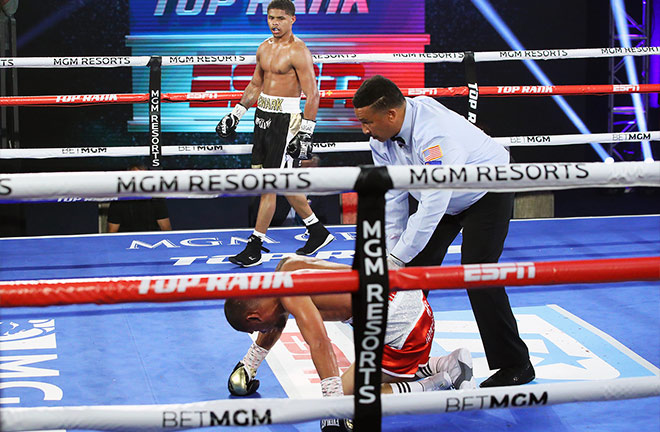 Shakur Stevenson headlined Top Rank's return on Tuesday night with a sixth round stoppage victory Photo Credit: Mikey Williams