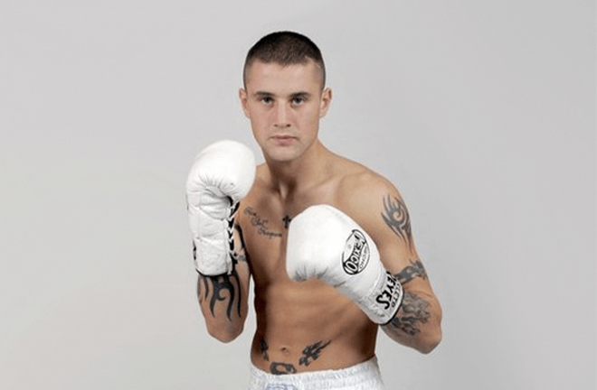A young Ricky Burns early on in his professional career. Photo Credit: MN2S