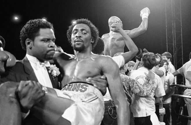 A photo that captured pure ecstasy and sorrow. Hagler vs Hearns will forever live on as one of the greatest fights ever. Photo Credit: The Guardian.