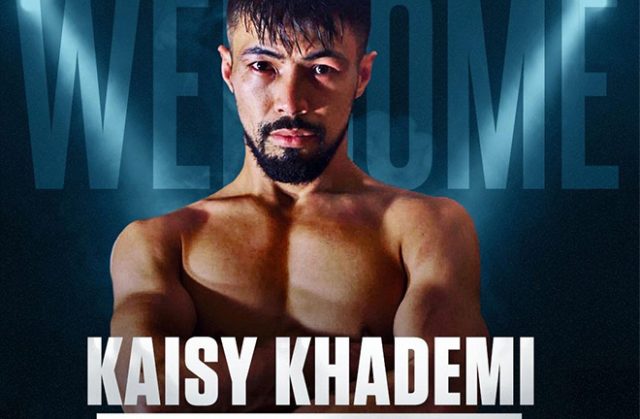 Kaisy Khademi signs for Frank Warren.