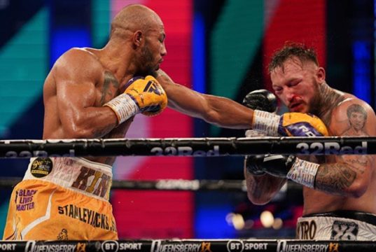 Lyndon Arthur successfully defended his Commonwealth title against Dec Spelman at BT Sport Studios Photo Credit: Round 'N' Bout Media/Queensberry Promotions
