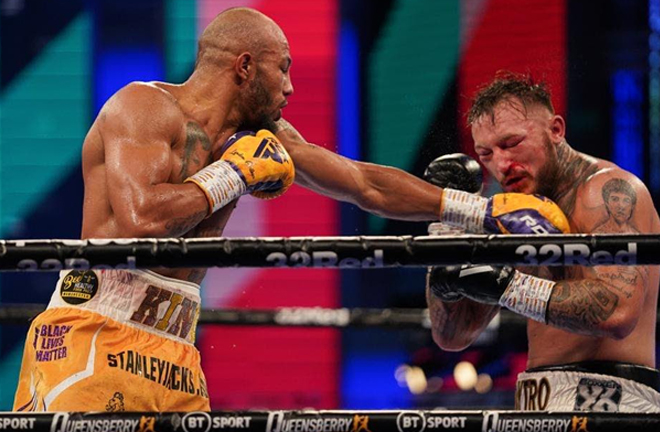 Lyndon Arthur successfully defended his Commonwealth title against Dec Spelman at BT Sport Studios Photo Credit: Queensberry Promotions