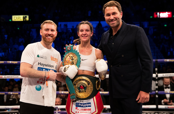 Mayer has called for a clash with WBC Super Featherweight champion Terri Harper in recent months Photo Credit: Mark Robinson/Matchroom Boxing