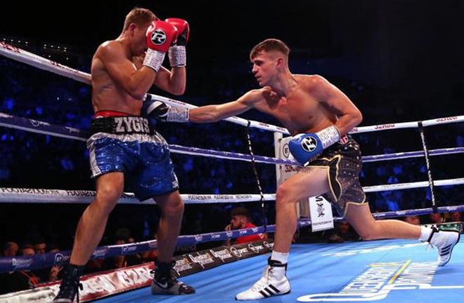 Davey made a winning start on the Josh Warrington-Sofiane Takoucht bill last October