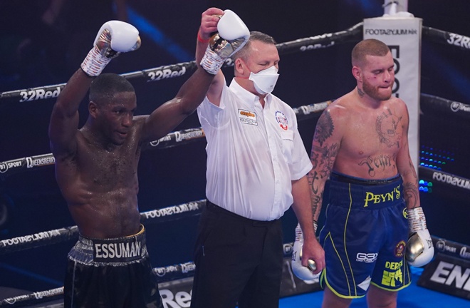 Ekow Essuman secured a dominant win over Cedrick Peynaud to become IBF European Welterweight champion Photo Credit: Round 'N' Bout Media / Queensberry Promotions