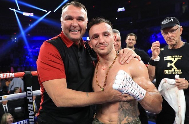 Kavaliauskas alongside long-standing manager Egis Klimas Photo Credit: Top Rank