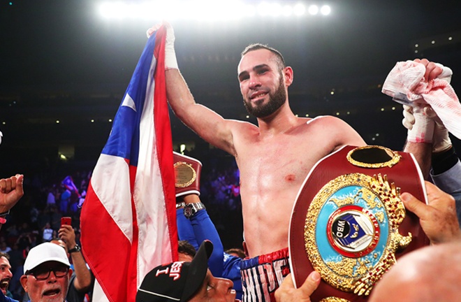 Pedraza is aiming to become a three-weight world champion Photo Credit: www.frontproofmedia.com