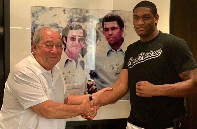 Anderson signed with Bob Arum and Top Rank last September Photo Credit: Top Rank