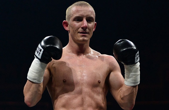 Former world champion Paul Butler faces Ryan Walker Photo Credit: Scott Rawsthorne / MTK Global