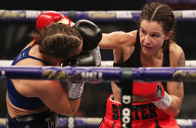 Terri Harper proved too strong for mandatory challenger Katharina Thanderz Photo Credit: Mark Robinson/Matchroom Boxing