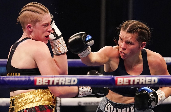 Savannah Marshall proved too much for Hannah Rankin Photo Credit: Dave Thompson/Matchroom Boxing