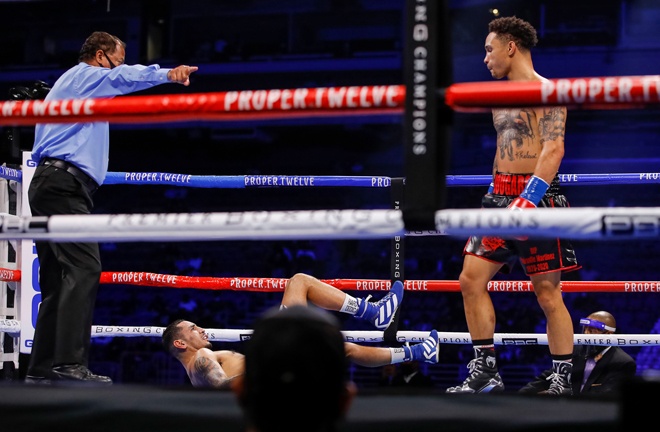 Regis Prograis returned to winning ways with a third round stoppage over Juan Heraldez Photo Credit: Esther Lin/SHOWTIME