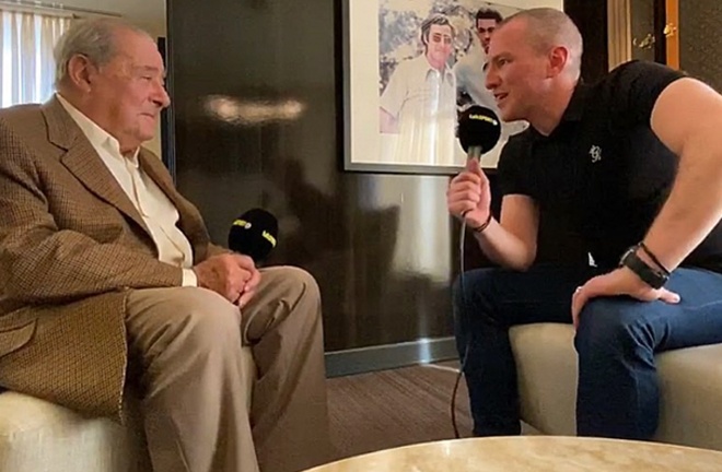 Catterall interviewing Hall of Fame promoter, Bob Arum Photo Credit: Instagram @adamcatterall