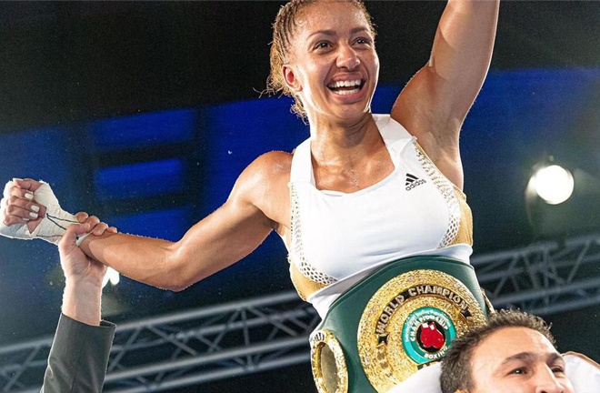 Tony's wife Estelle Yoka Mossley retained her IBO Lightweight title Photo Credit: DR / EMboxing / KDLP via www.leparisien.fr