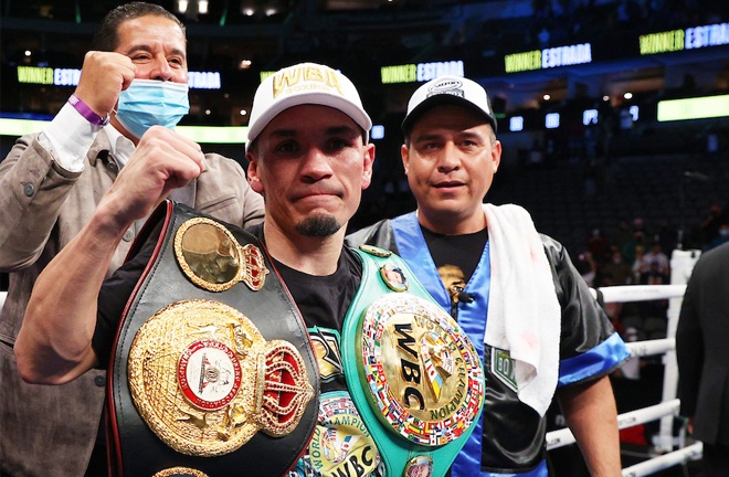 Estrada became unified WBC and WBA Super Flyweight champion Photo Credit: Ed Mulholland/Matchroom