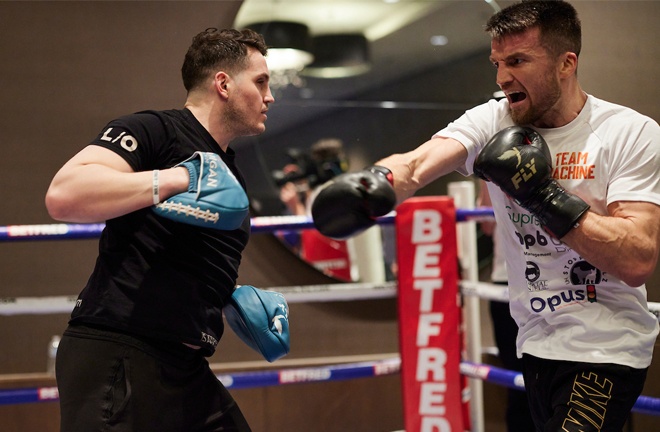 Fowler hit the pads with trainer Shane McGuigan during Wednesday's public workout from the bubble Photo Credit: Mark Robinson/Matchroom Boxing