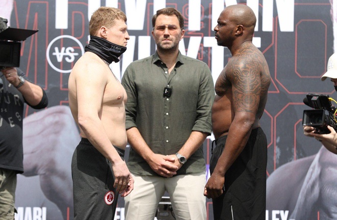 Povetkin and Whyte came face-to-face for the final time before their fight at Friday's weigh-in Photo Credit: Dave Thompson/Matchroom Boxing