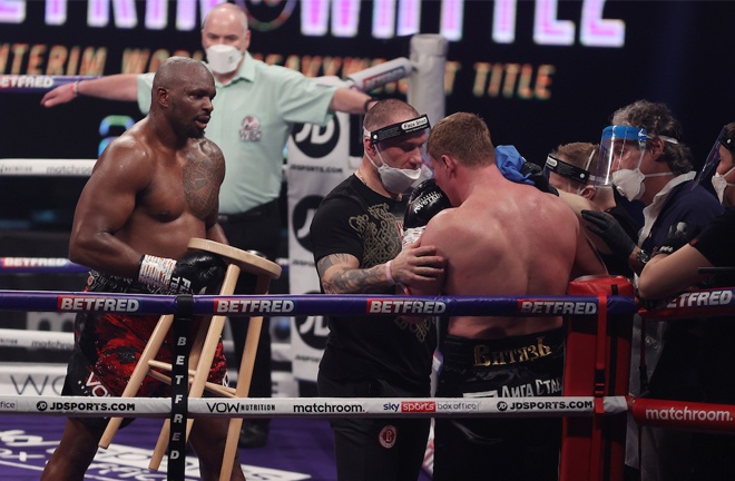 Whyte brought a stool over to Povetkin after the stoppage Photo Credit: Mark Robinson/Matchroom Boxing