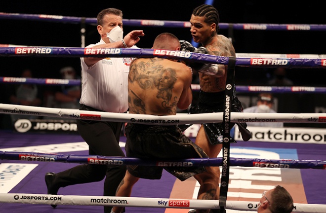 Benn launched a relentless assault on Vargas with the referee putting a halt to the onslaught Photo Credit: Mark Robinson/Matchroom Boxing