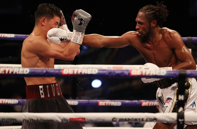 Richards remained competitive throughout his clash with Bivol Photo Credit: Mark Robinson/Matchroom Boxing