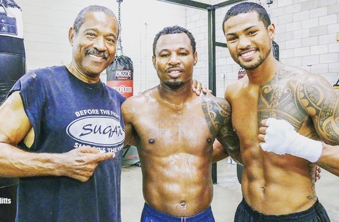 Mosley Jr (far right) alongside his father and former three-weight world champion, 'Sugar' Shane Mosley (centre) Shane Mosley Jr (far right) son of three-weight world champion, Shane Mosley (centre) Photo Credit: Instagram @shanemosleyjr