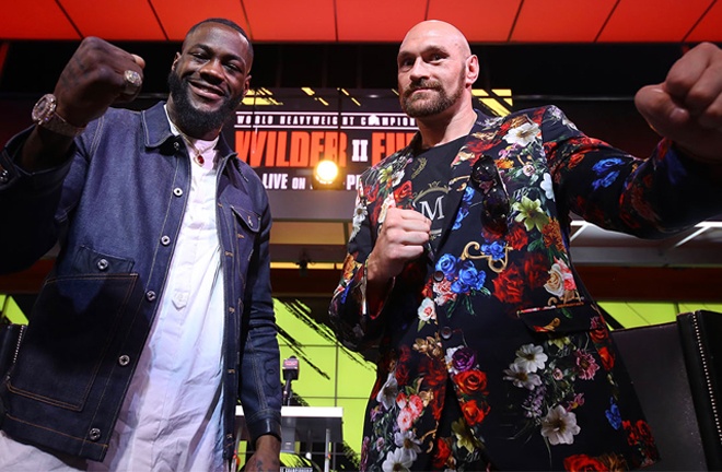 An arbitrator has ruled that a trilogy between Tyson Fury and Deontay Wilder must happen by September 15 2021 Photo Credit: Mikey Williams/Top Rank