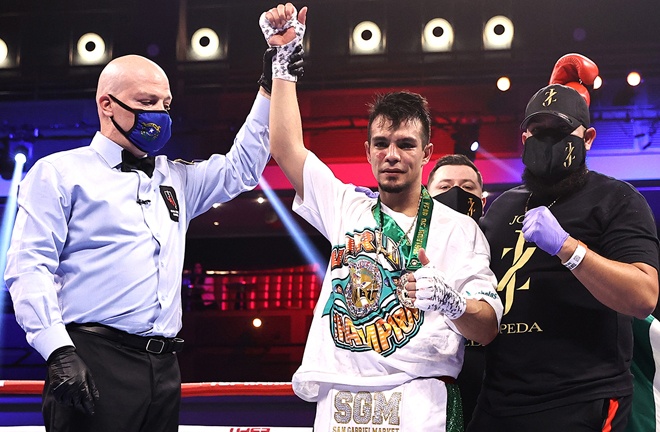 Jose Zepeda remained on course for another world title shot after beating Henry Lundy Photo Credit: Mikey Williams/Top Rank via Getty Images