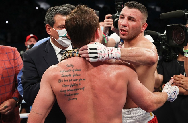 Yildirim embraced Canelo after his third round loss in February Photo Credit: Melina Pizano/Matchroom