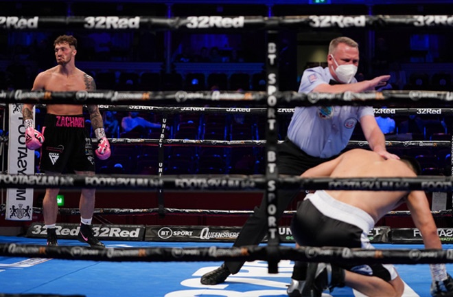 Zach Parker knocked out Sherzod Khusanov inside the opening round Photo Credit: Round 'N' Bout Media/Queensberry Promotions