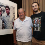Nico Ali Walsh alongside Bob Arum who promoted 27 of his grandfather’s bouts Photo Credit: Mikey Williams/Top Rank