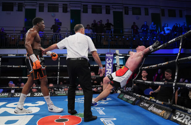 David Adeleye continues his journey in the heavyweight division as he forced his opponent, Dominik Musil , to retire at the end of a punishing fourth round. Photo Credit: Frank Warren/Queensberry Promotions.