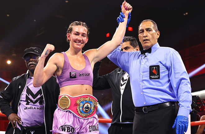 Mayer makes a second defence of her WBO crown Photo Credit: Mikey Williams/Top Rank via Getty Images