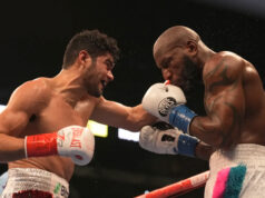 Gilberto Ramirez forces 10th round stoppage of Yunieski Gonzalez in a thrilling fight in Texas last night. Photo Credit: Golden Boy Promotions.