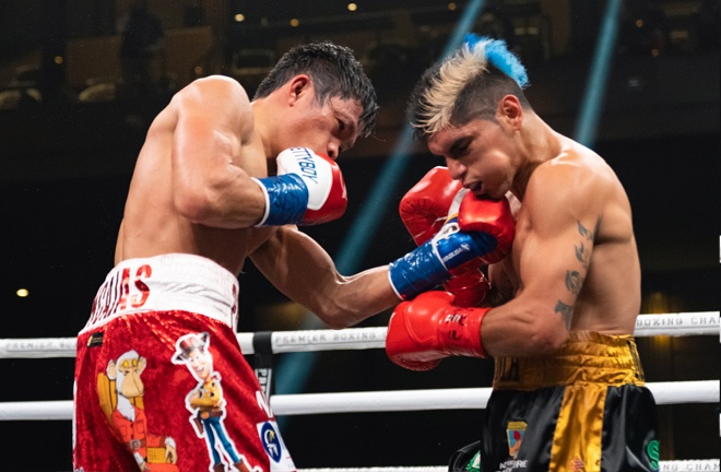 Fernando Martinez became the new champion with a points win over Jerwin Ancajas. Photo Credit: Premier Boxing Champions.