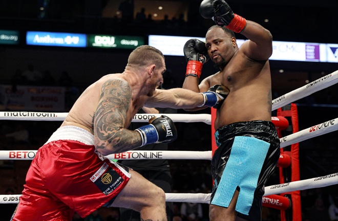 Aussie heavyweight Demsey McKean returns to the 02 this weekend having kept his unbeaten record with a dominant TKO win over Don Haynesworth in New Hampshire last time out.