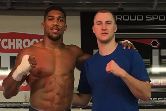 Otto Wallin says he is keen to face Anthony Joshua if the Brit takes an interim fight