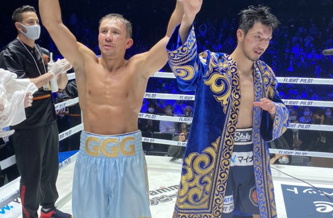 Golovkin knocked down Murata in the ninth round before the towel came in Photo Credit: @TomLoeffler1 Twitter